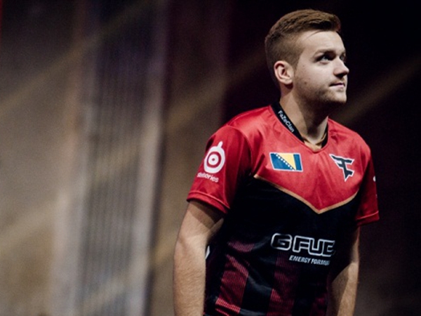 CSGO NKT击败IHC 成功晋级BLAST showdown